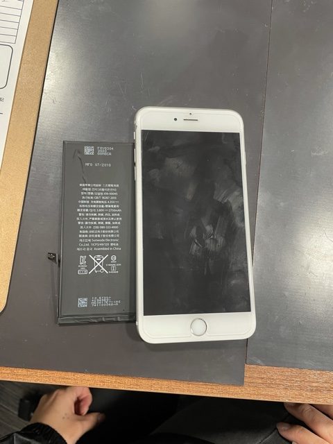 iphone6ｓ＋バッテリー交換のお客様、大牟田市よりお越しのお客様。１月１日も受付しております！
