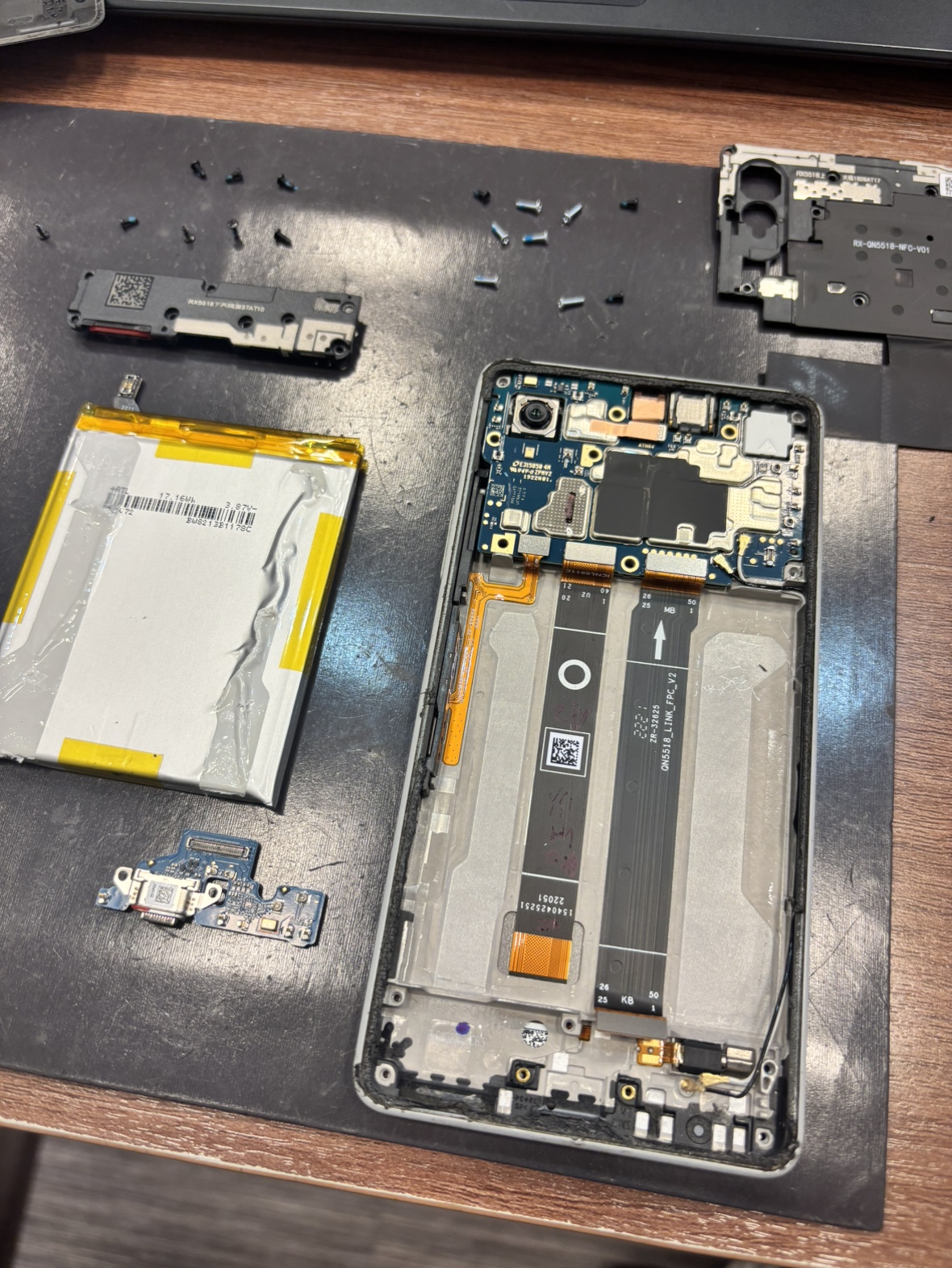Xperia AceⅢ　充電ができない　丸亀市