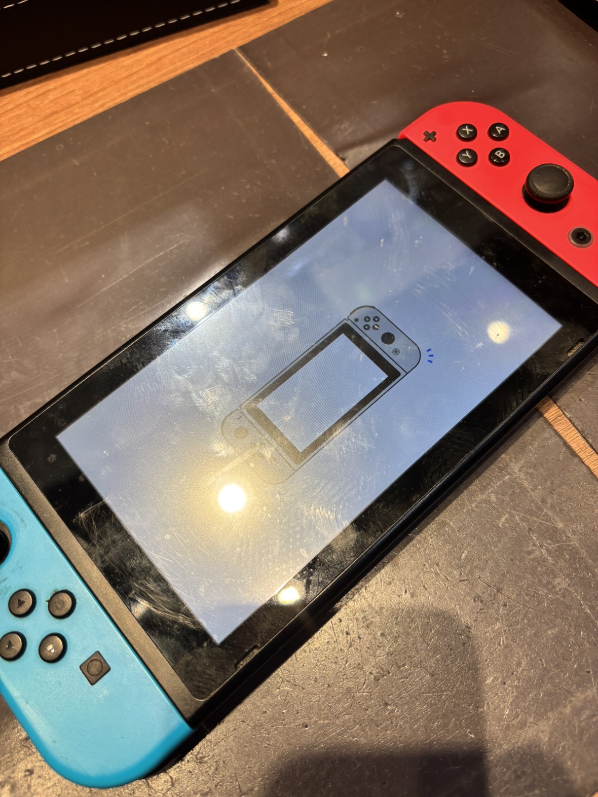 switch　ジョイコンを認識しない　丸亀市