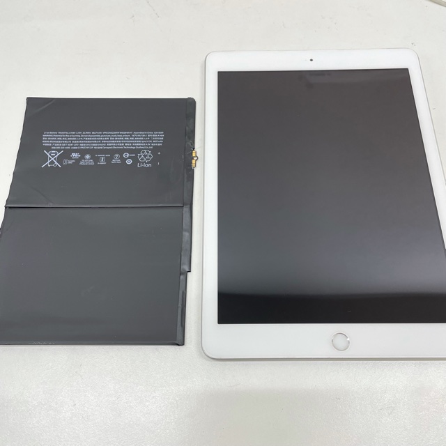 iPad6バッテリー交換/奈良県天理市よりご来店