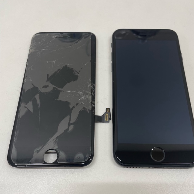 iPhoneSE3液晶ガラス割れ修理/奈良市秋篠町よりご来店
