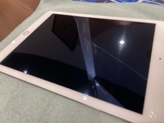 【iPadAir2 ガラスコーティング】津市　松阪市　伊賀市　多気町　よりご来店