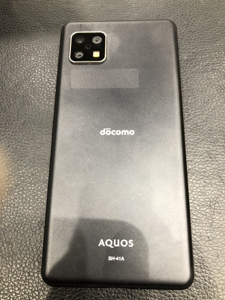 【東員店】　AQUOS　sense4　川で水没　（川越町よりご来店）