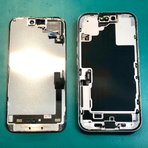 【エトレとよなか店】iPhone 16の画面不点灯修理【豊中市からご来店】