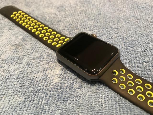 日ごろから身に着けるapplewatchだから、ピカピカツルツルが維持できるガラスコーティングおすすめです！《宝塚市からお越しのお客様》