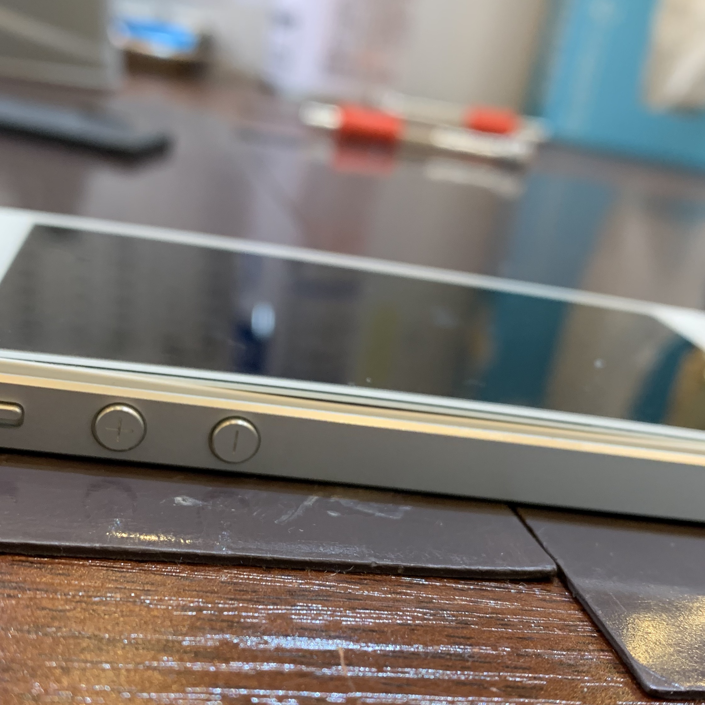 【iPhone５バッテリー交換】川西−膨張してしまったバッテリーはとっても危険！即日・データそのままで！ヒ