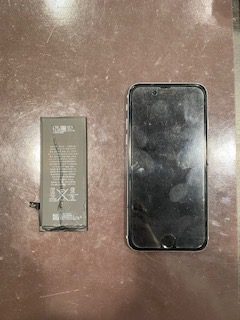 iPhone6バッテリー交換　伊丹市よりご来店　ｙ