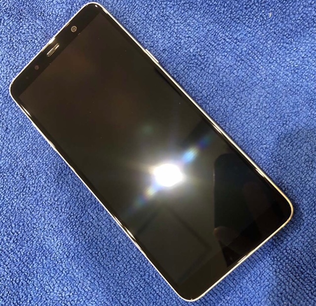 画面保護を貼る時代から塗る時代へ、、、！！！✨