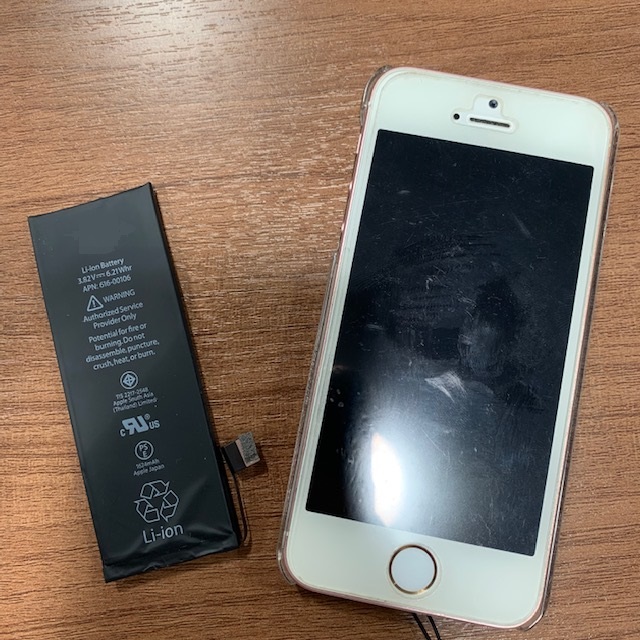iPhoneSE(第1世代)バッテリー交換もお任せください！【尼崎市よりご来店】　　M