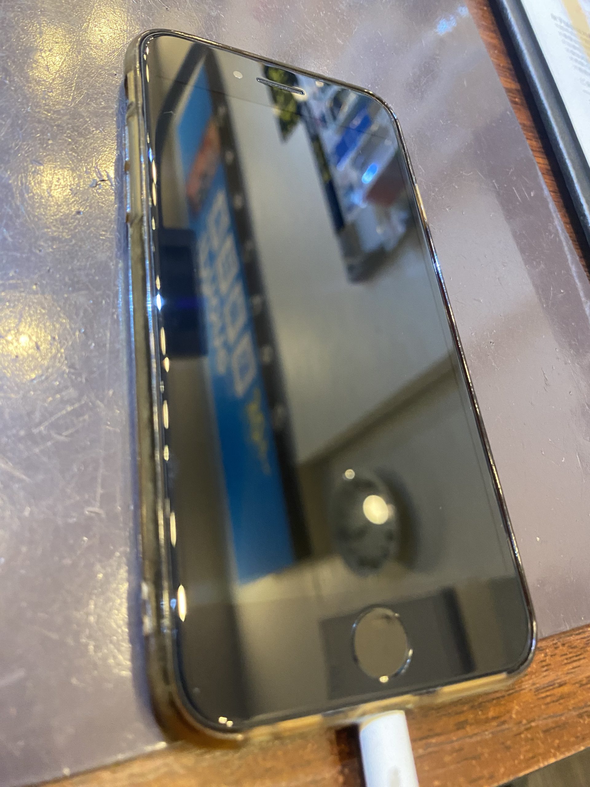尼崎市よりご来店　iphoneSE2　バッテリー交換