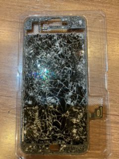 iPhone8　画面修理のご紹介