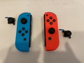 任天堂Switch ジョイコンスティック交換 尼崎からお越しのお客様