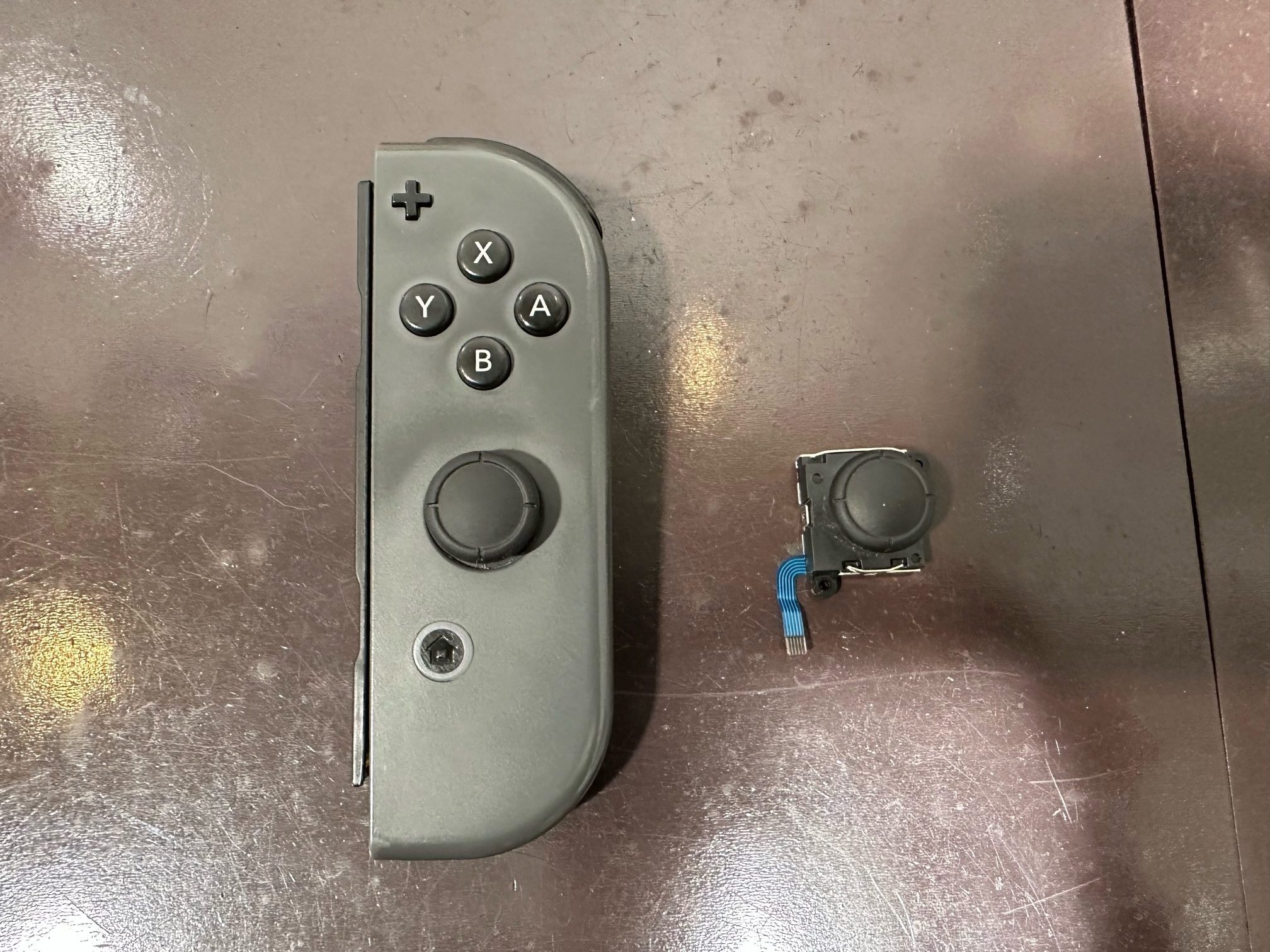 【Switchスティック交換】画面暴走を止めろ!それスティック交換で直ります!