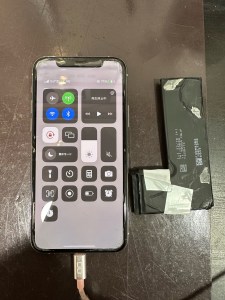 アイフォン11系のバッテリー