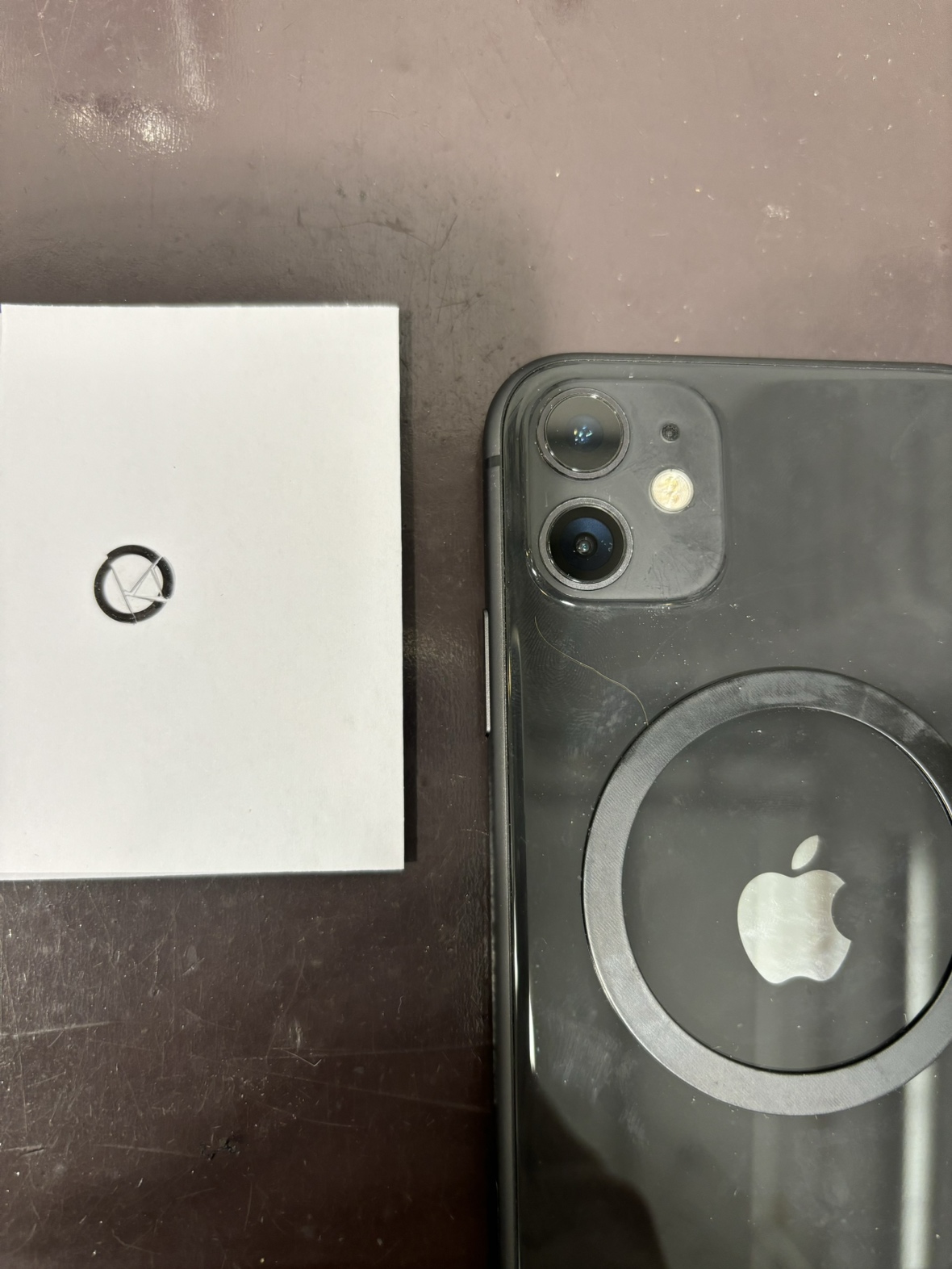 iPhone11　カメラレンズ交換　尼崎市よりお越しのお客様　レンズ割れ即今回は