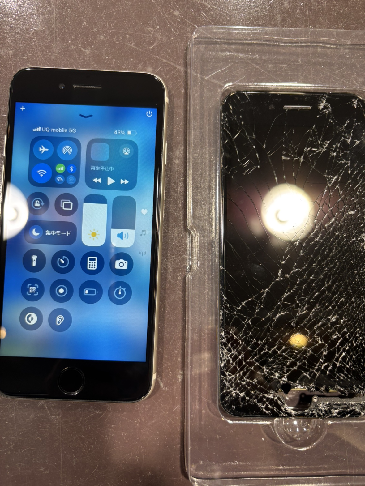 iPhoneSE3世代 画面割れ修理 豊中市よりお越しのお客様 アイフォンエスイー