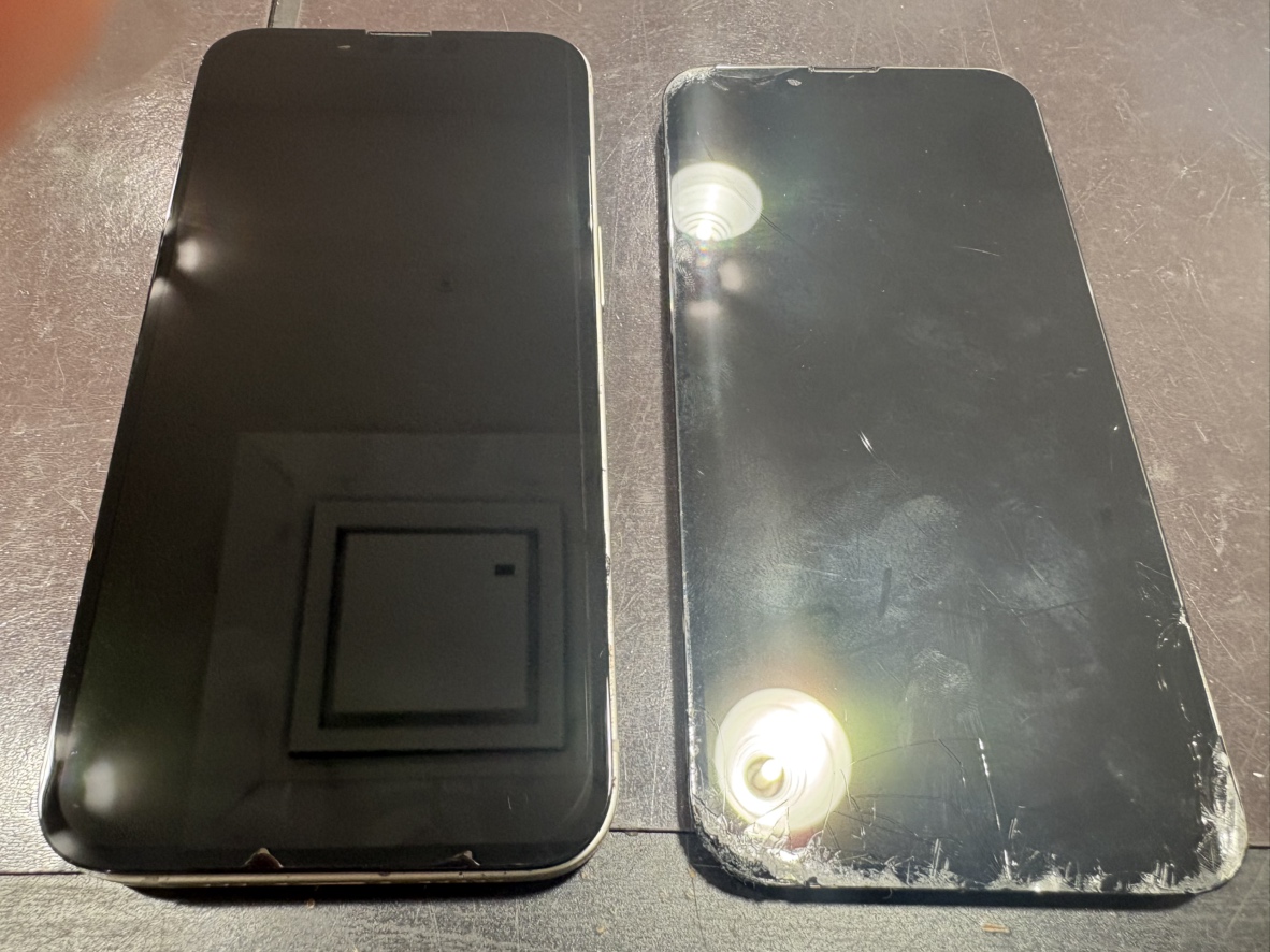 【つかしん店】iPhone13 画面交換 【伊丹市よりお越しのお客様】