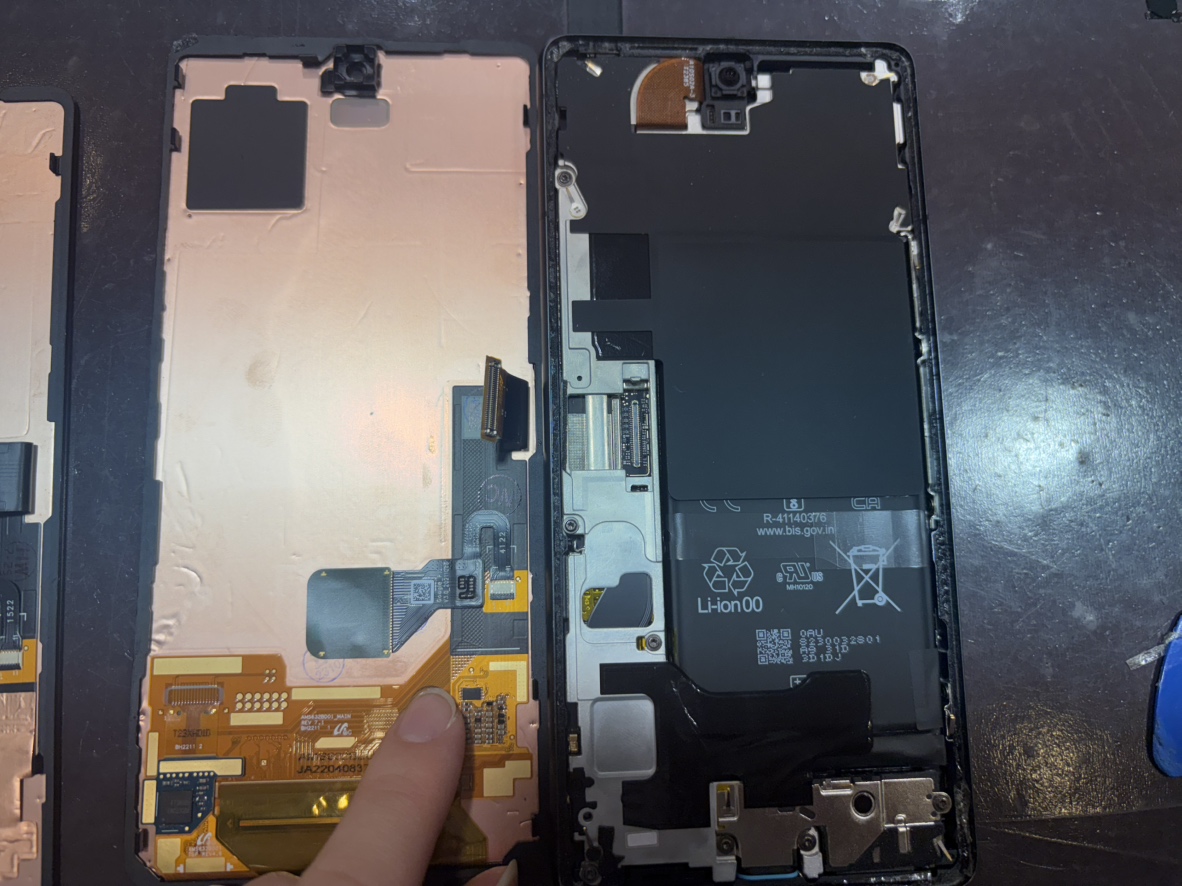 【イオンモール伊丹店】Google Pixel7 画面交換 【川西市よりお越しのお客様】