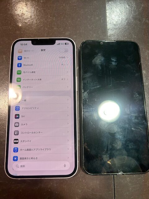 【イオンモール伊丹店】iPhone14 画面交換【伊丹市よりお越しのお客様】