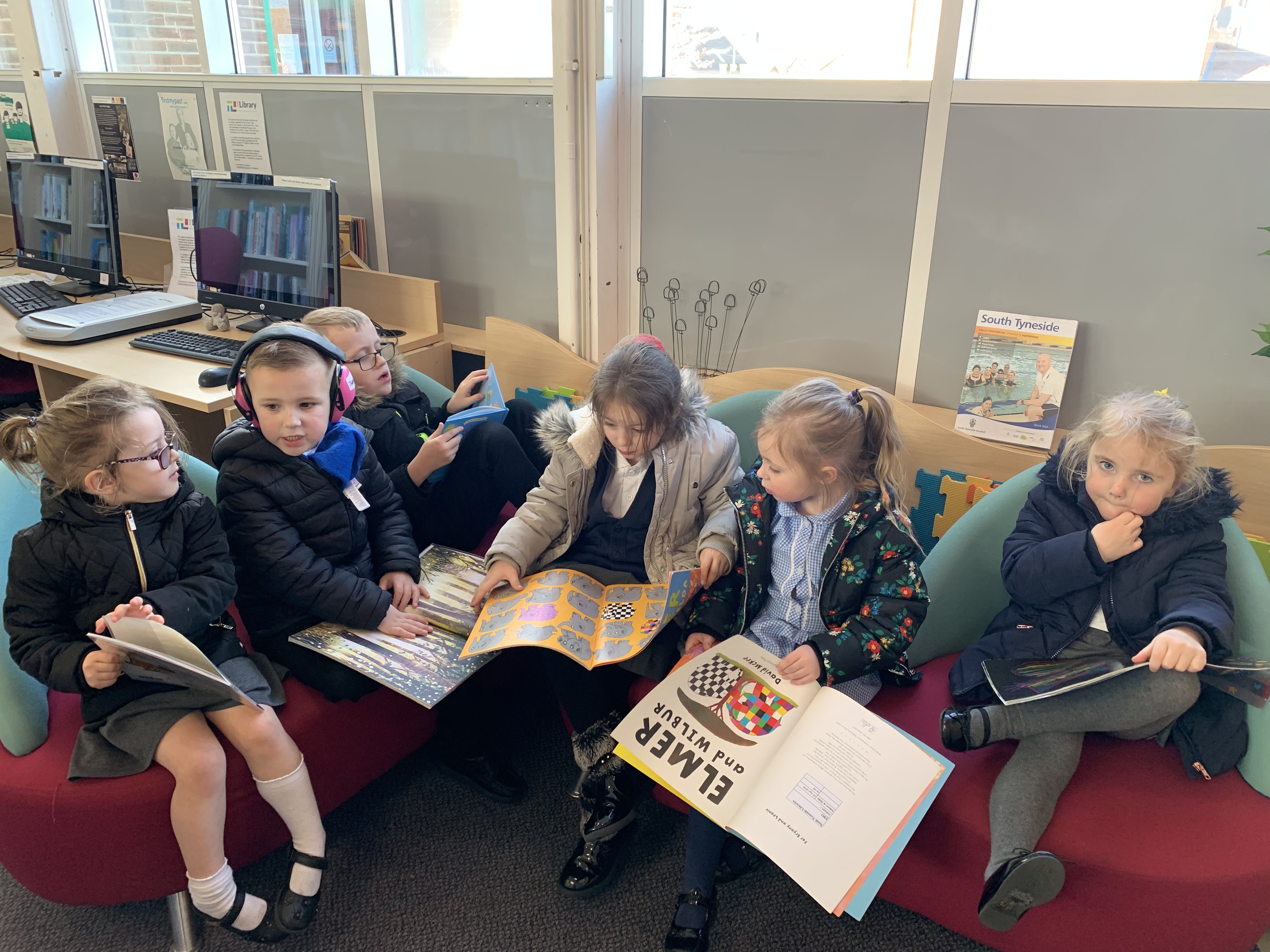 Visit to the library West Boldon Primary School