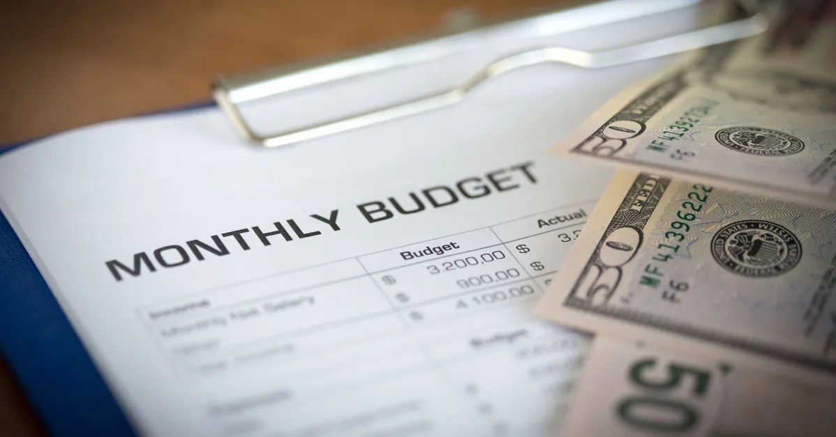 How to Create a Monthly Budget That Works: A Simple Guide for Beginners