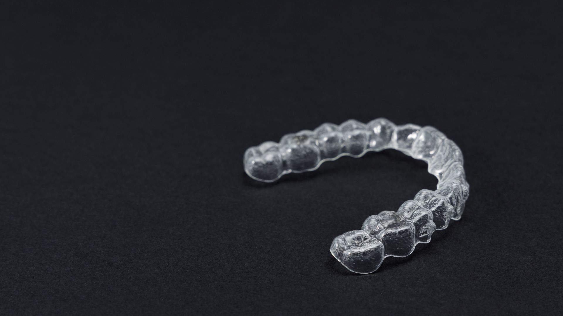 Can Invisalign aligners fix overbite, gaps, crowding, and bite problems?