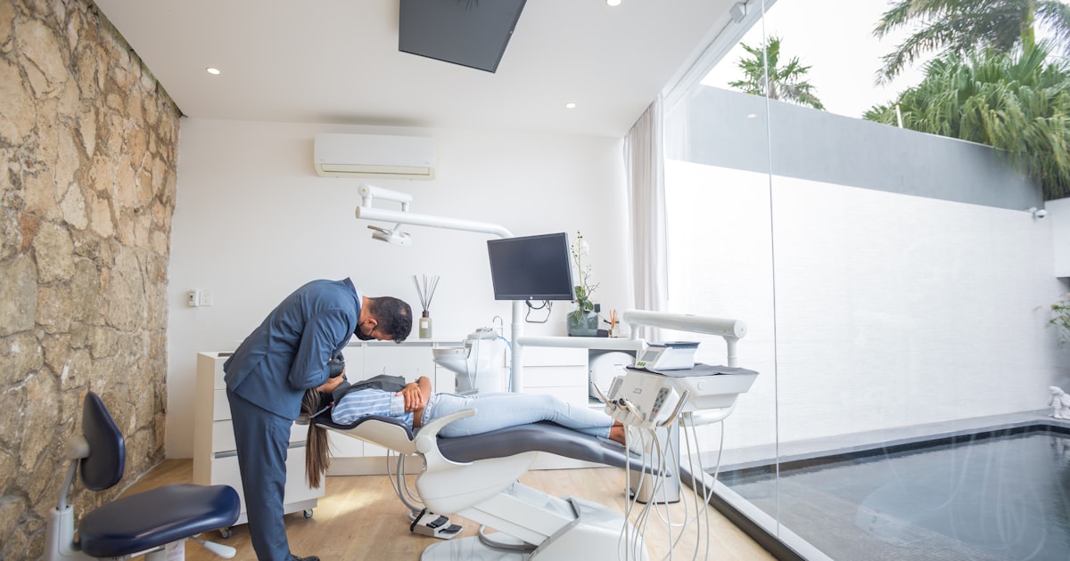 Meet Our Dental Experts