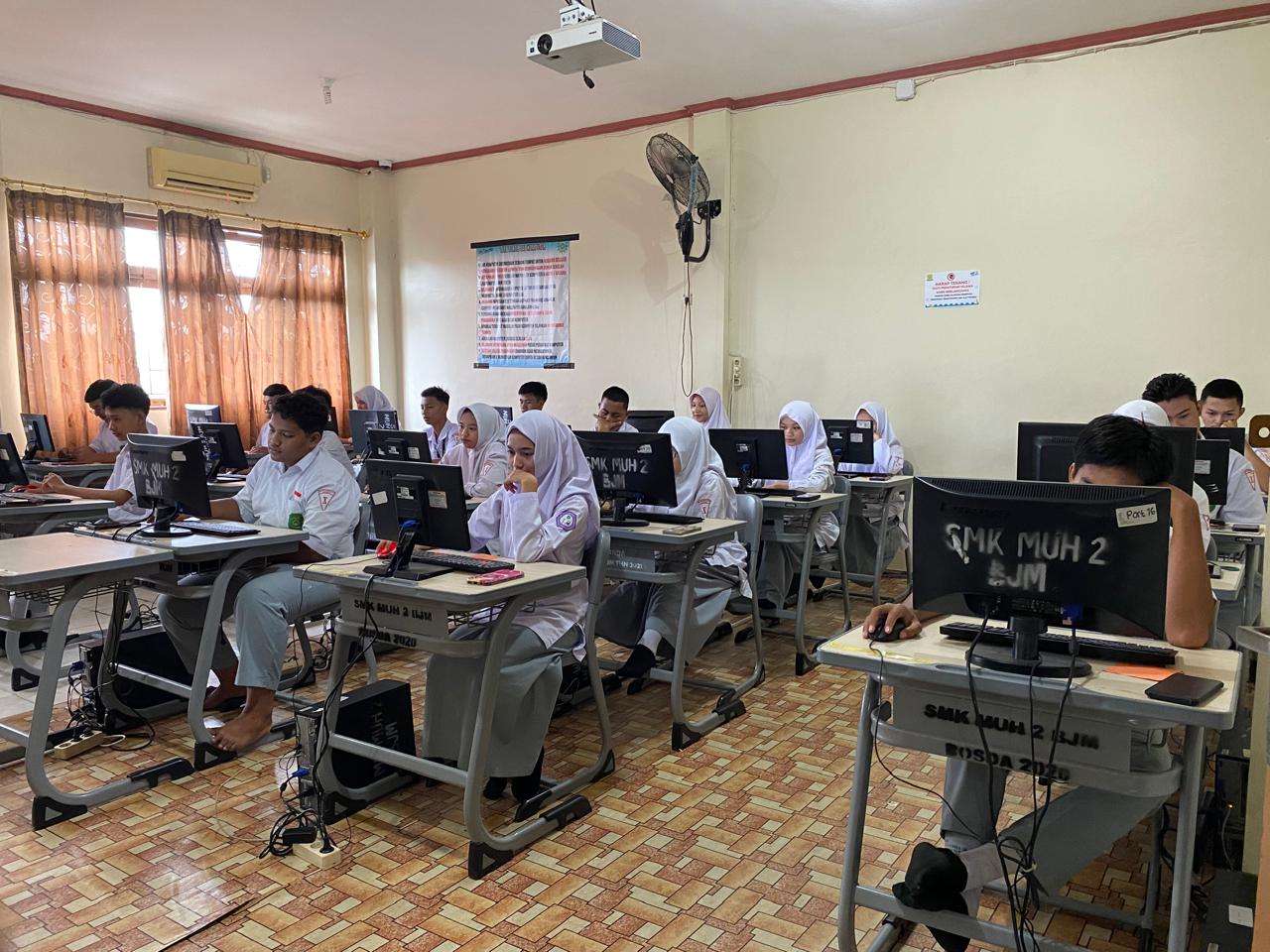 Read more about the article UJIAN SUMATIF AKHIR SEMESTER (SAS) DAN PENILAIAN AKHIR SEMESTER (PAS) GENAP 2023-2024 SMK MUHAMMADIYAH 2 BANJARMASIN