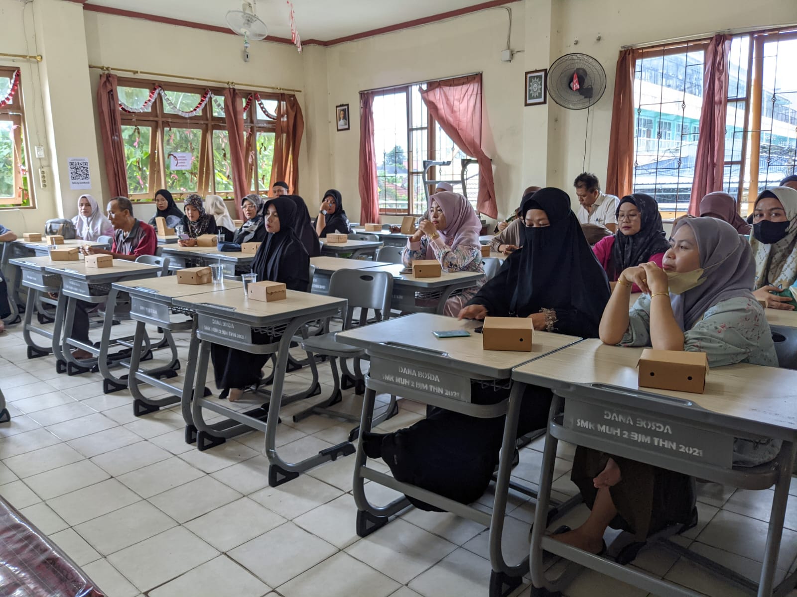 Read more about the article Evaluasi Capaian, Langkah Menuju Sukses – Pembagian Raport Semester Ganjil SMK Muhammadiyah 2 Banjarmasin Tahun 2024 – 2025 !