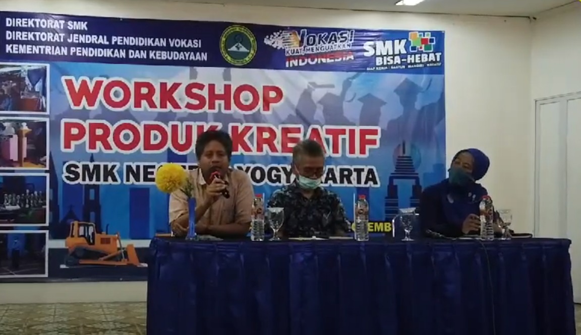 Ilabus produk kreatif dan kewirausahaan smk kurikulum 2017 revisi 2017 (pkk) atau (kwu) merupakan silabus yang di kembangkan menjadi enam kolom disusun . Smkn 3 Jogja Adakan Workshop Produk Kreatif Smk Negeri 3 Yogyakarta