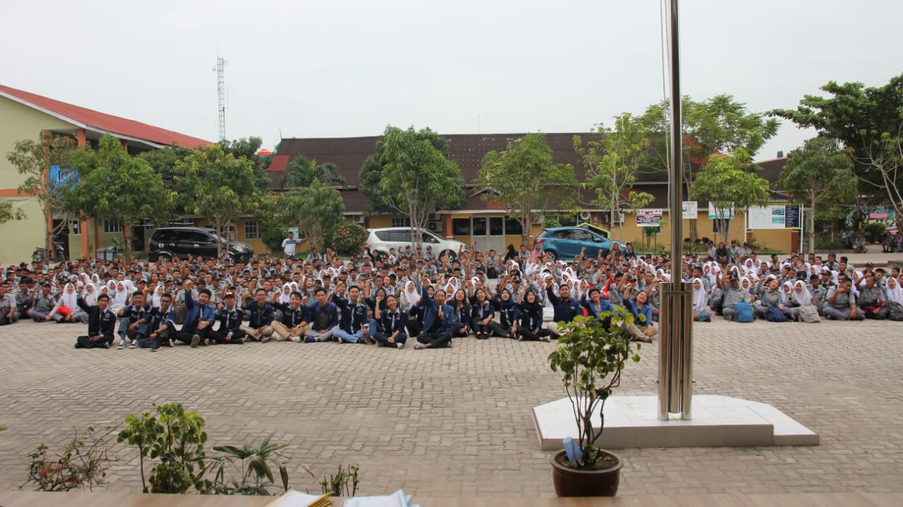 Spbu dharmahusada berjarak 128 meter , dengan berjalan 2 menit. Sosialisasi Kpmkr Surabaya Di Smk Negeri 5 Batam Smk Negeri 5 Batam