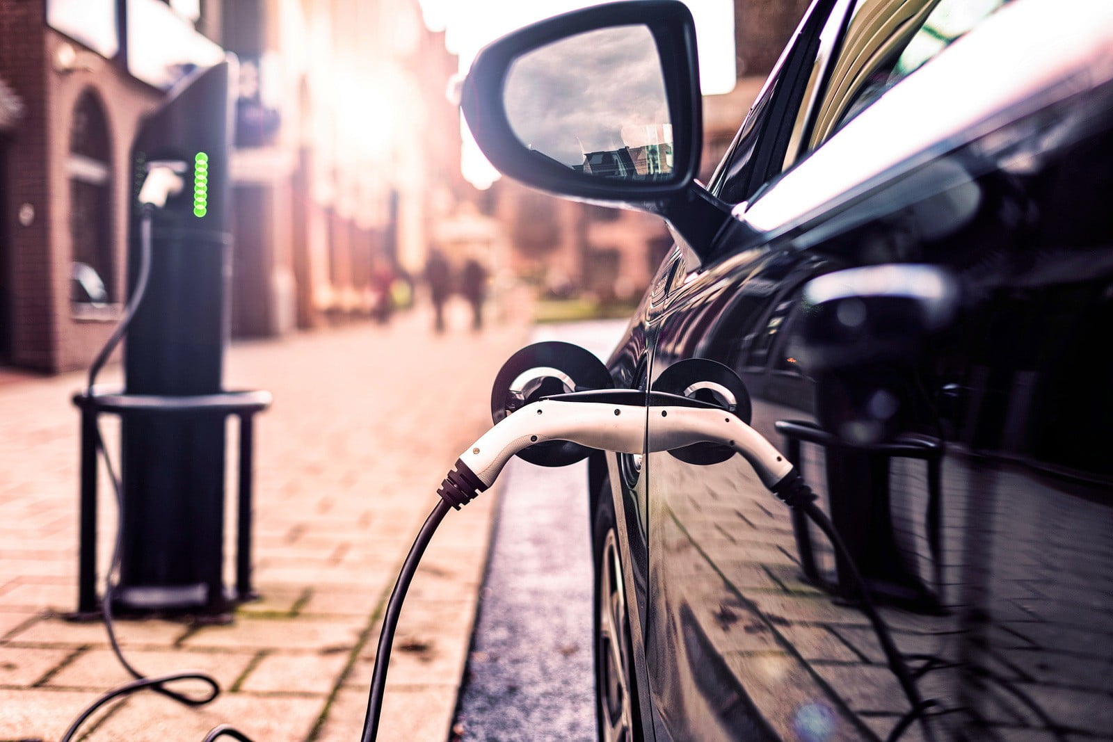 UK Electric Car Market Rebounds: 2 Millionth EV Registered, but Challenges Remain (2026)