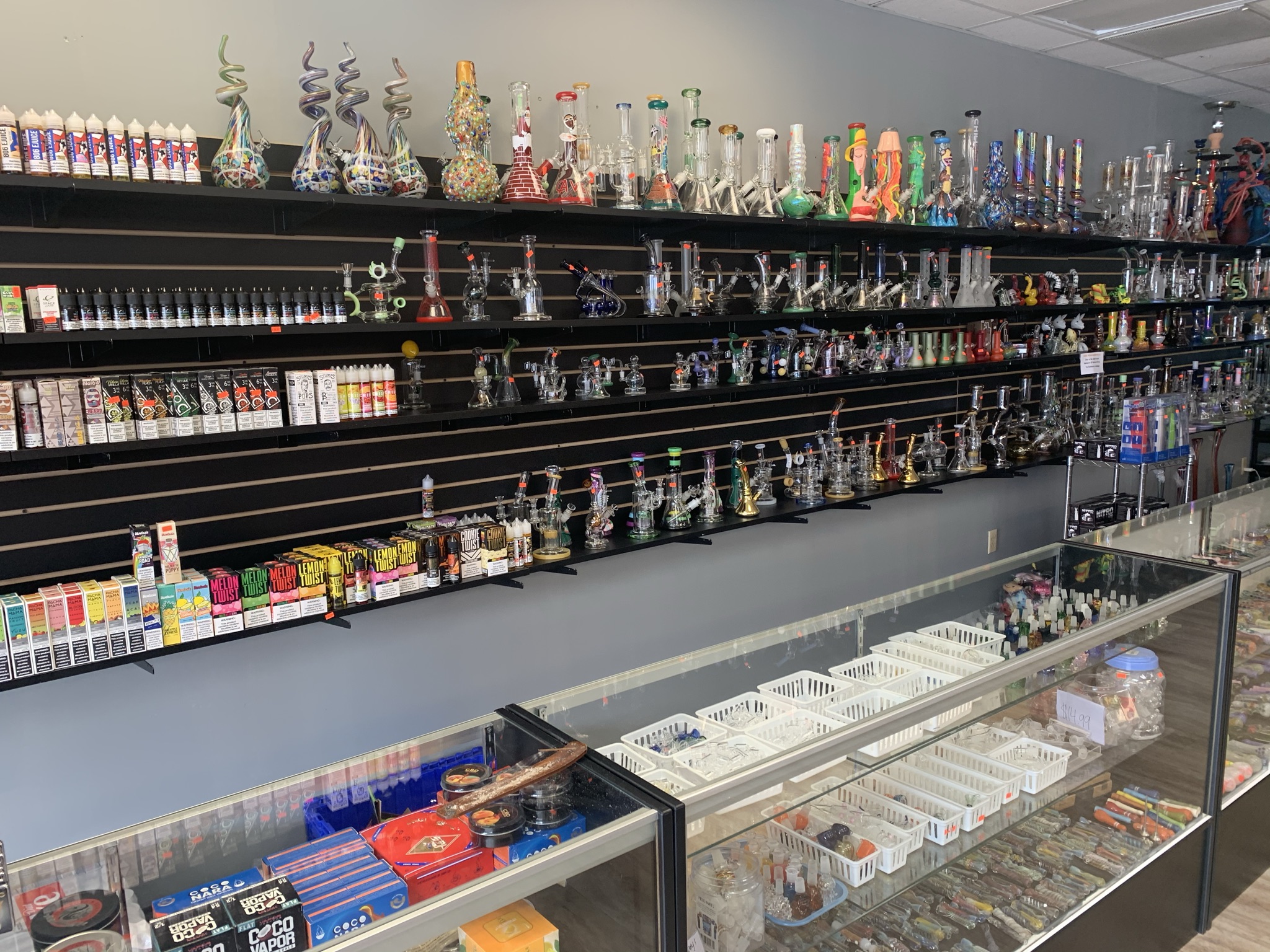 best-glass-pipes-in-Kansas-City-Belton-Raymore-Grandview-MO