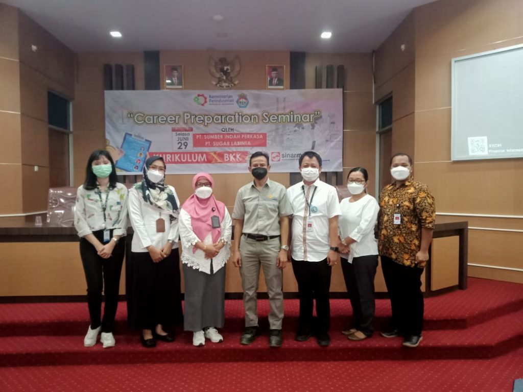 Rawa laut, kecamatan enggal kota bandar lampung, . Smk Smti Bandar Lampung