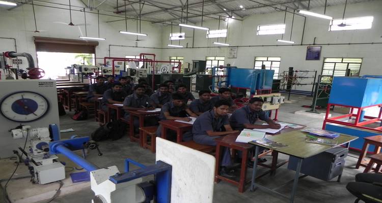 Lab Facilities Sri Manakula Vinayagar Engineering College