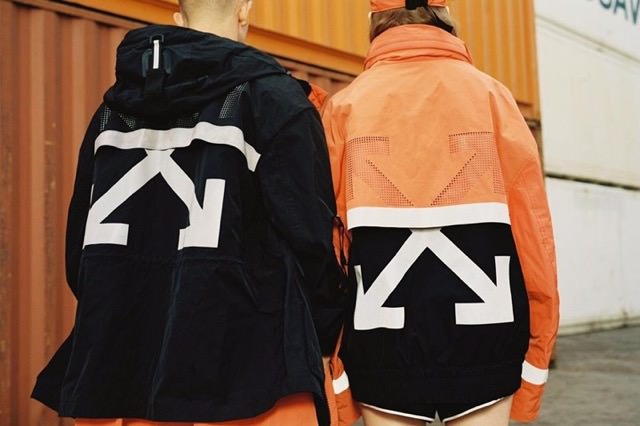 2点セットMONCLER ブラック マスク S/Mサイズ　Off-White MONCLER モンクレール × OFF-WHITE オフホワイト B209H8001250