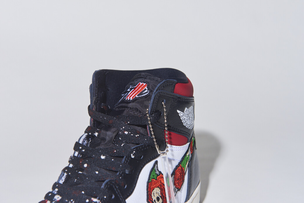 発売中 受注生産 STILL ALIVE AIR JORDAN 1 HIGH BLACK GYM RED