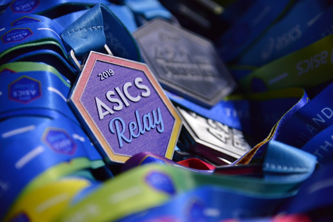 ASICS RELAY 2019