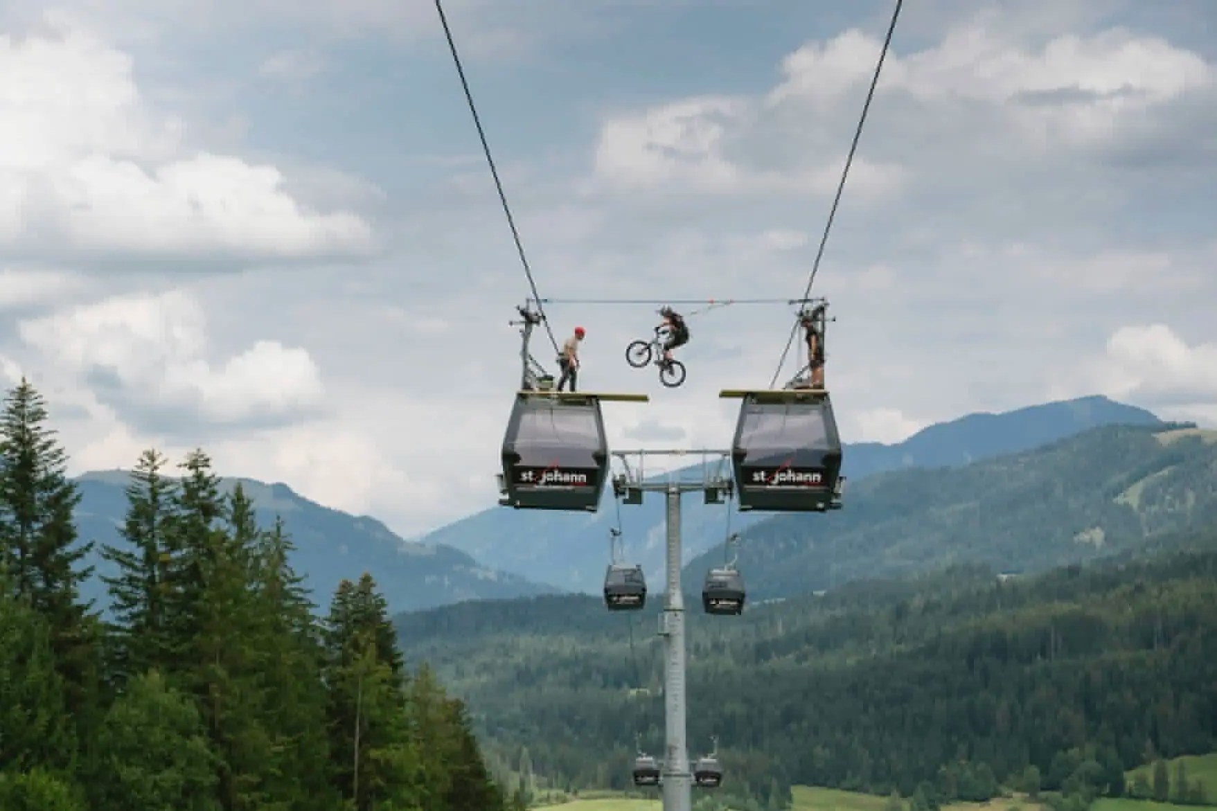 Fabian Dankl gondola jump