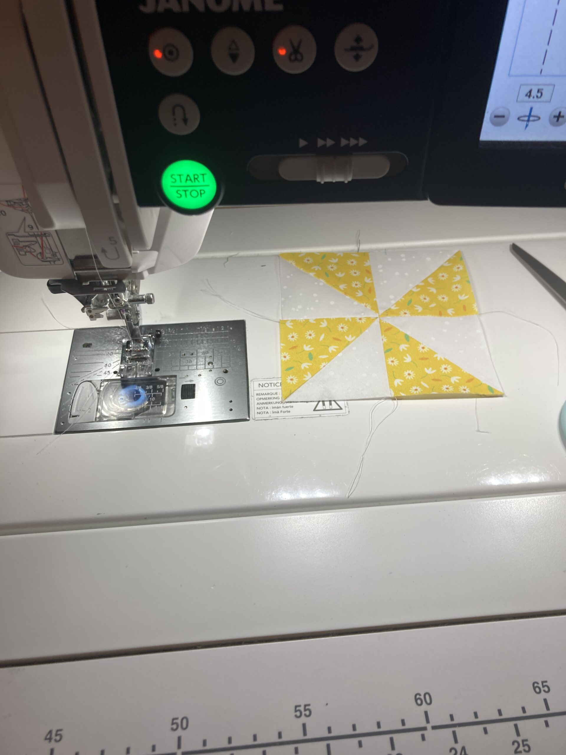 Framed Pinwheels Quilt Along: Week 4