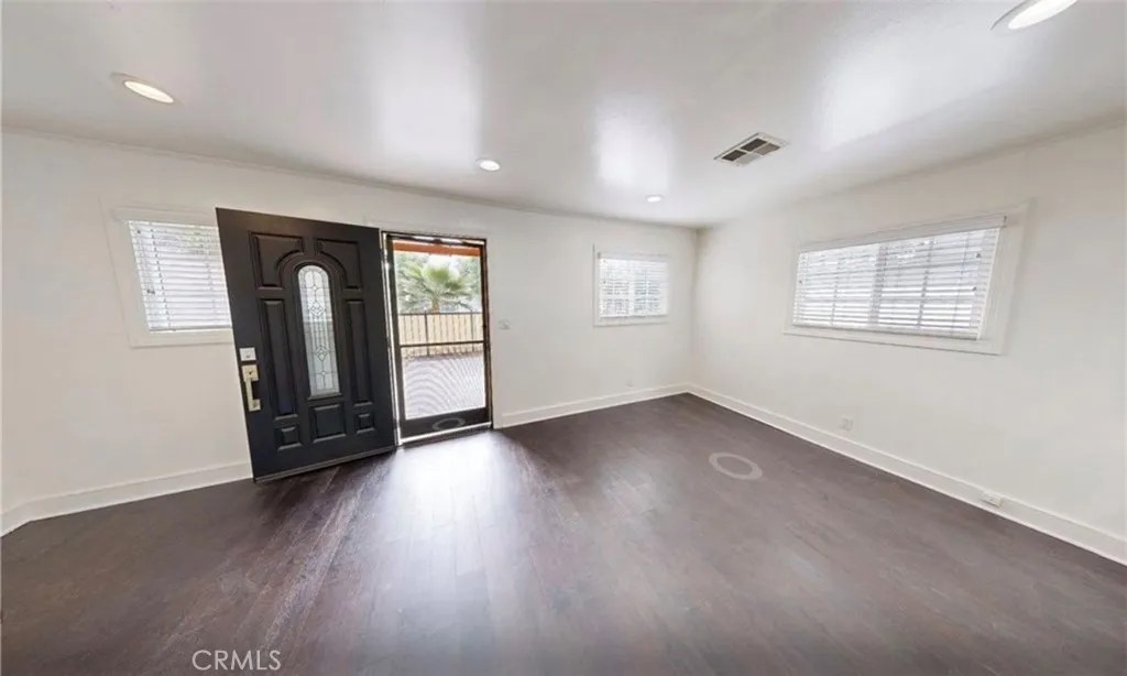 4563 4565 Lexington, Los Angeles, California, 90029 United States imagereader (3)