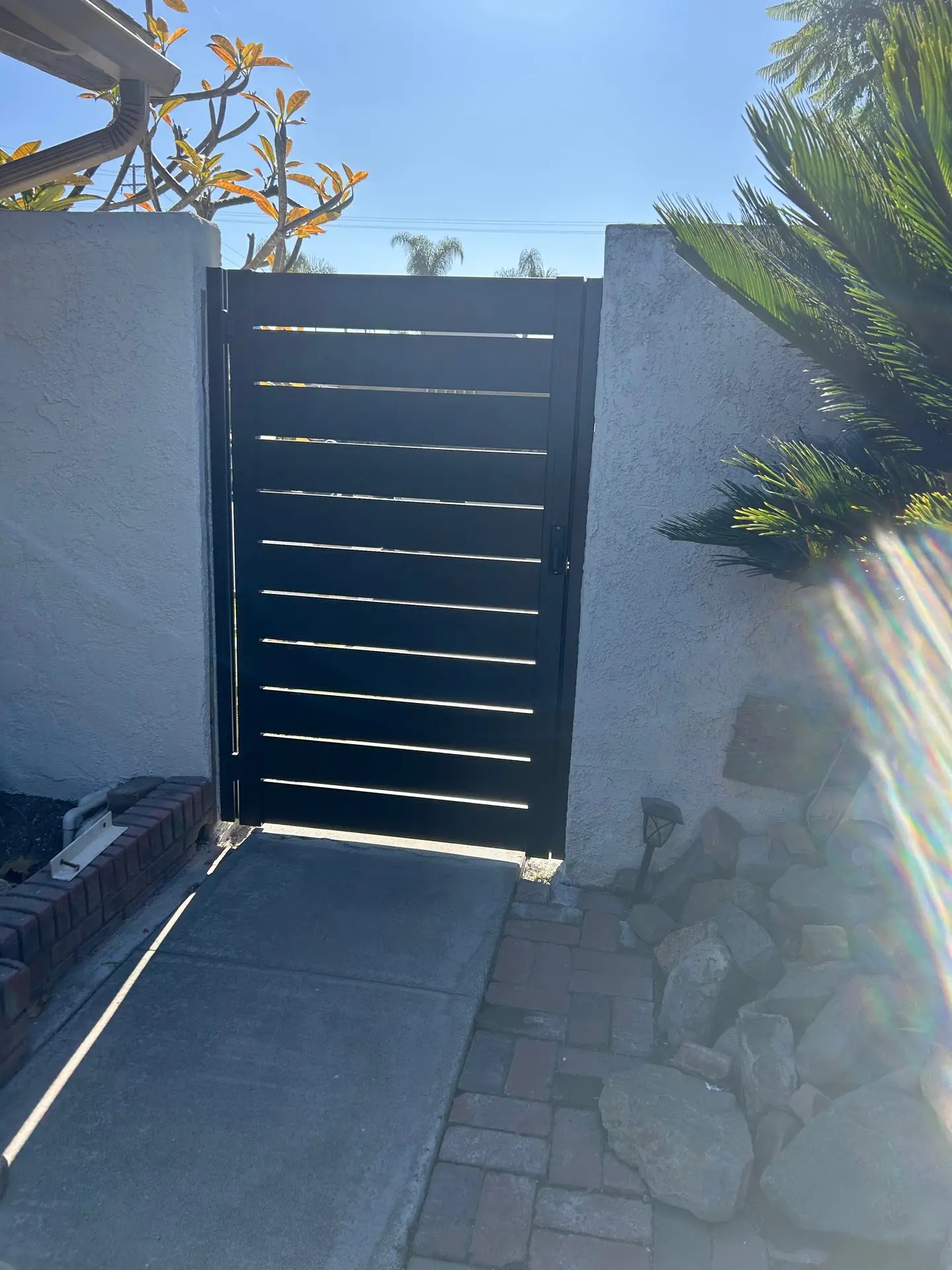 Aluminum Gate