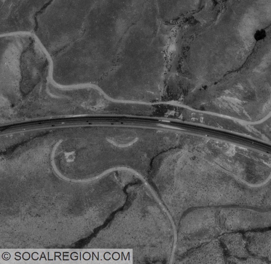 "The Loop" and modern I-5 northbound. Courtesy - Caltrans