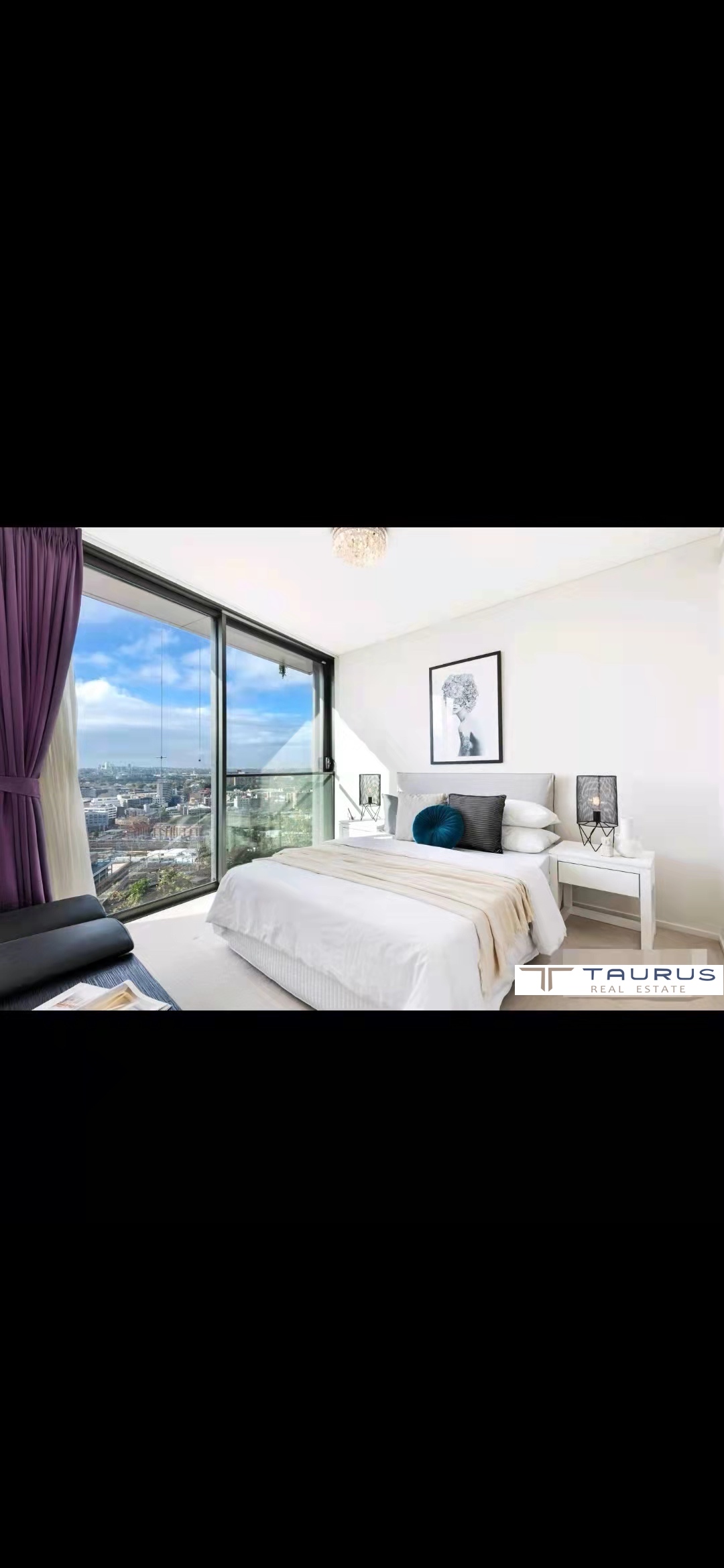 Chippendale —- High Level one bedroom plus study with the best views for sale in Central Park.