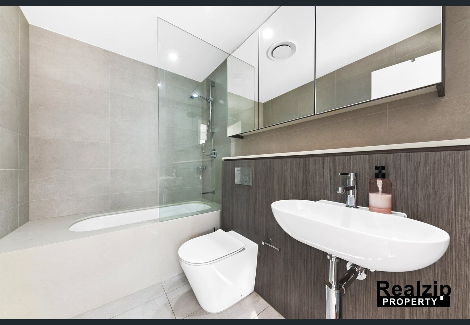 108/3 Garrigarrang Avenue, Kogarah, NSW 2217