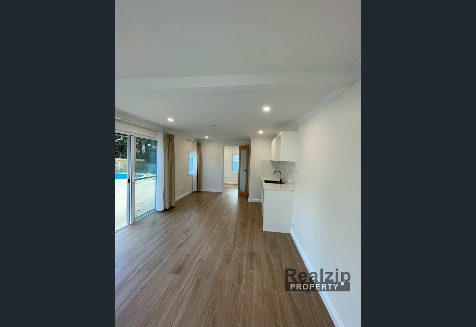 20 Benaroon Ave, St Ives, NSW 2075