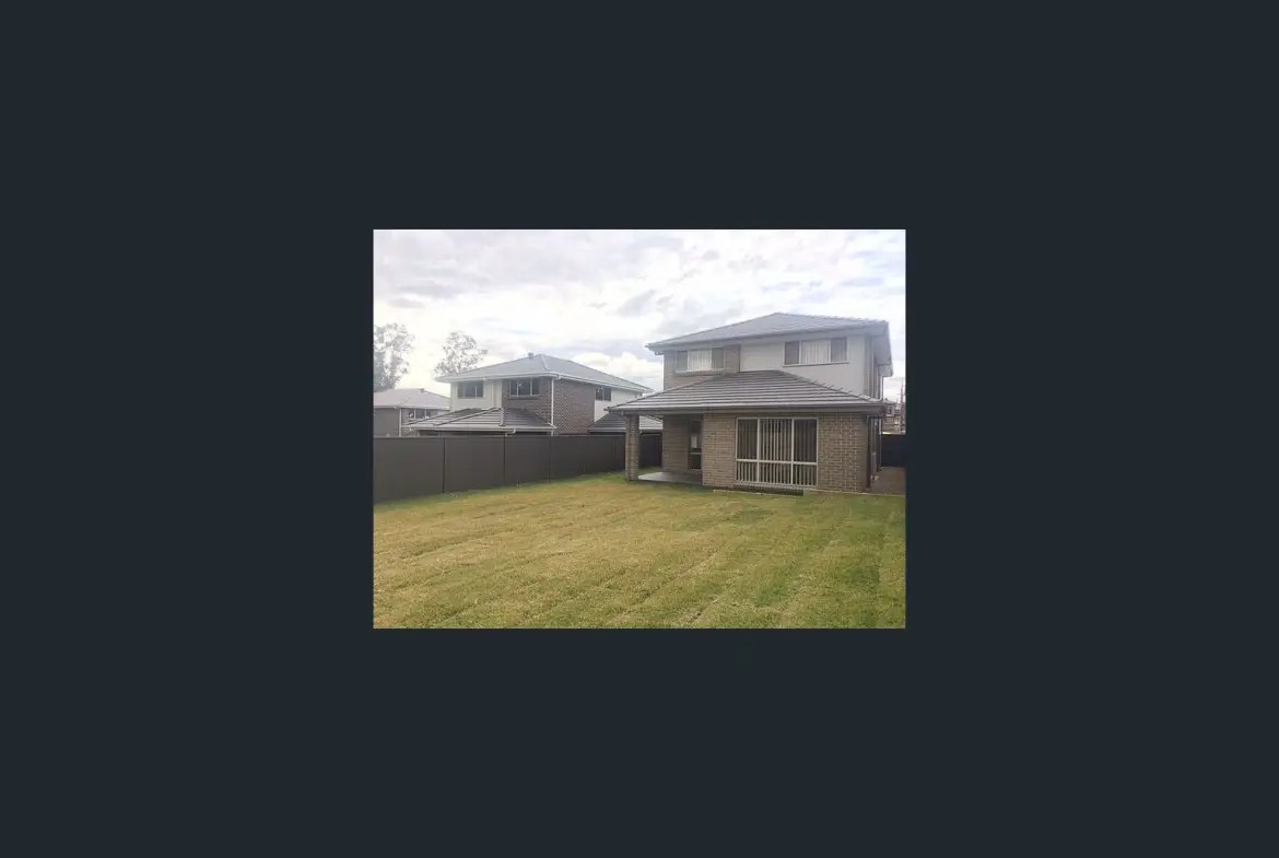 6 Highbury St, Tallawong, NSW 2762