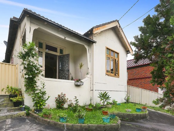 51 Queen Victoria Street Bexley NSW 2207