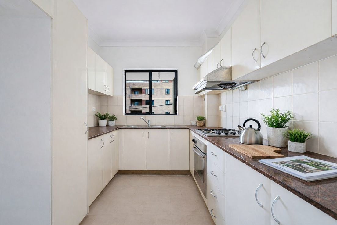 18/39-41 West Street, Hurstville, NSW 2220