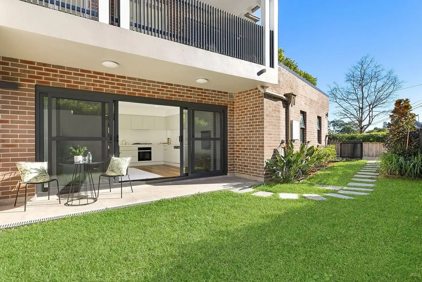 8 9 Centennial Avenue Chatswood NSW 2067
